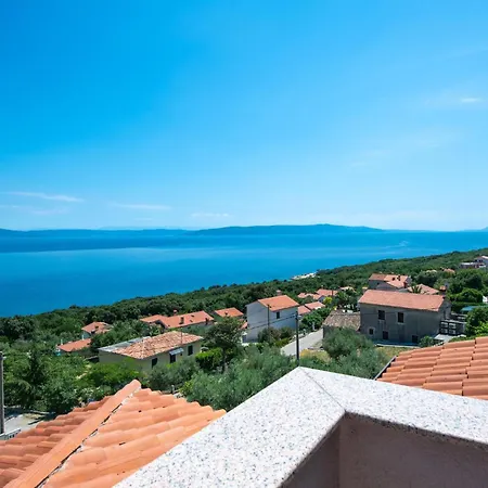 Amazing In With House Sea View
